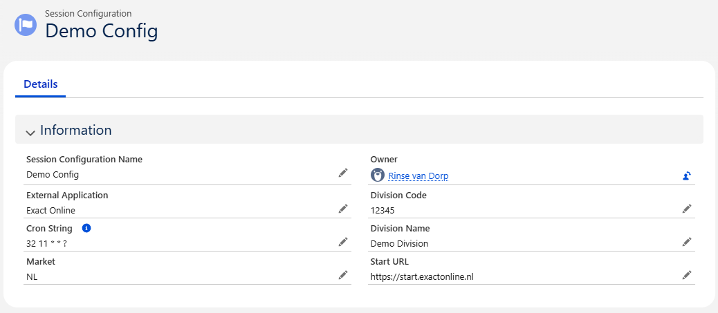 Session Configuration-record met naam, externe applicatie, cron string, market, division code, division name en start-URL